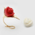 Набір низькотемпературних свічок у вигляді троянд з свічником Lockink, 2 шт. (217218) – фото 9