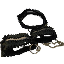 Бондажний комплект нашийник з наручниками, чорний – фото