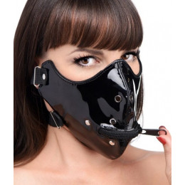 БДСМ маска с отверстием, виниловая, черная – фото